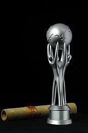 《月光光心慌慌》《鬼玩人》改编16位动作游戏